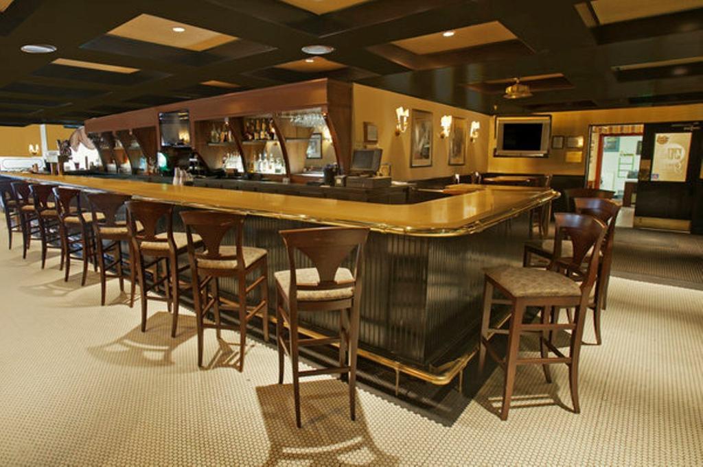 Williamsburg Hospitality House Hotel Restaurant photo