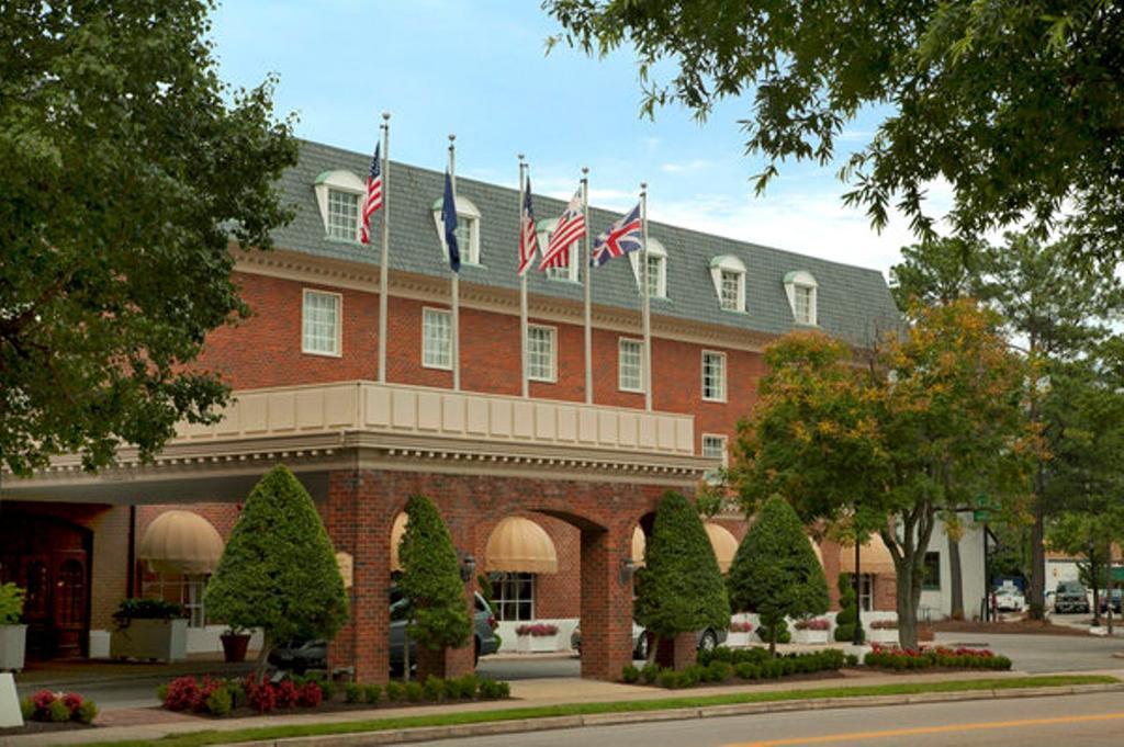 Williamsburg Hospitality House Hotel Exterior photo